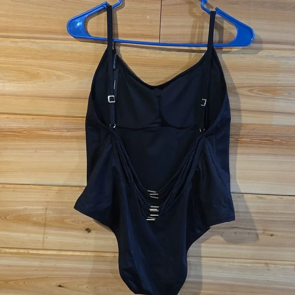 3393 NWT Victoria's Secret Swim Archives Strappy Hardware Cheeky One-Piece LG - Picture 5 of 8